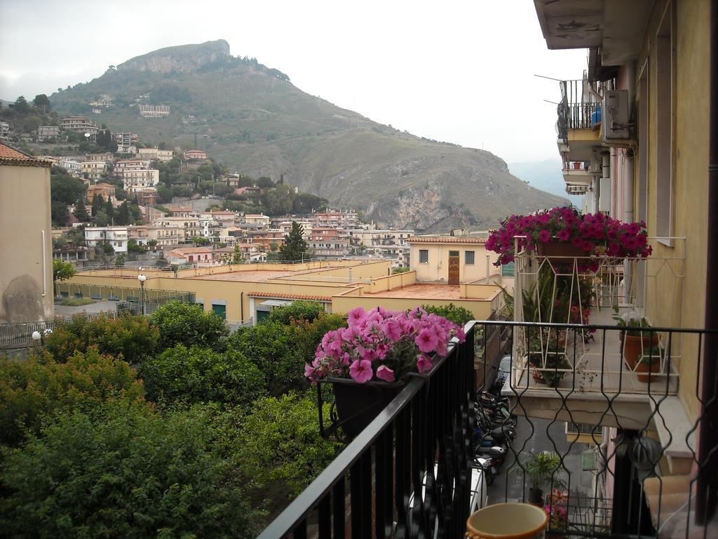 Maison D'Art Casa Arico Taormina Bagian luar foto